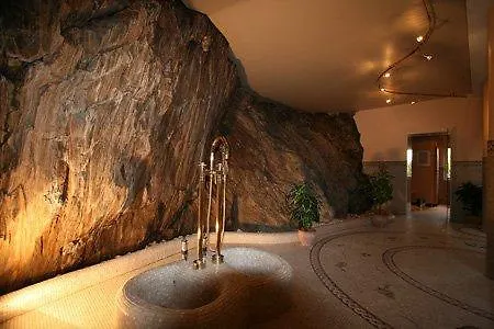 Cocoon La Rive בורשייד