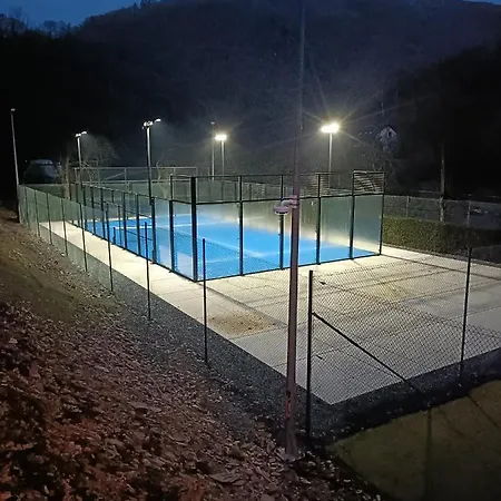 Cocoon La Rive 4* בורשייד