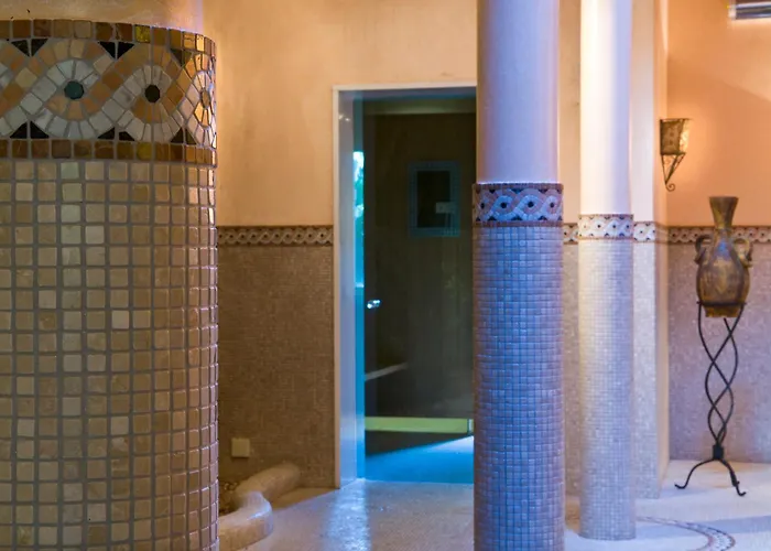 Hotel Cocoon La Rive 4*