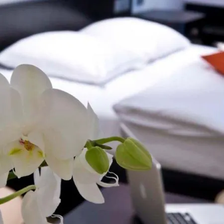 Cocoon La Rive Hotel