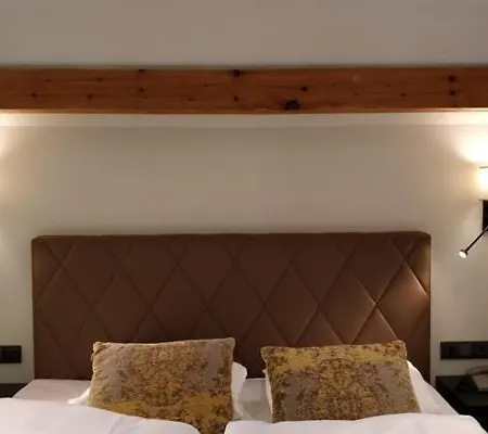 Cocoon La Rive Hotel 4*