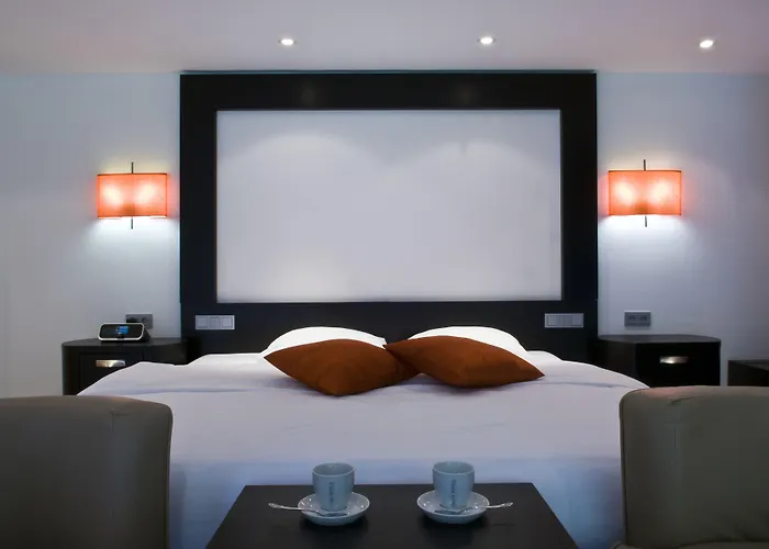 Otel Cocoon La Rive 4*